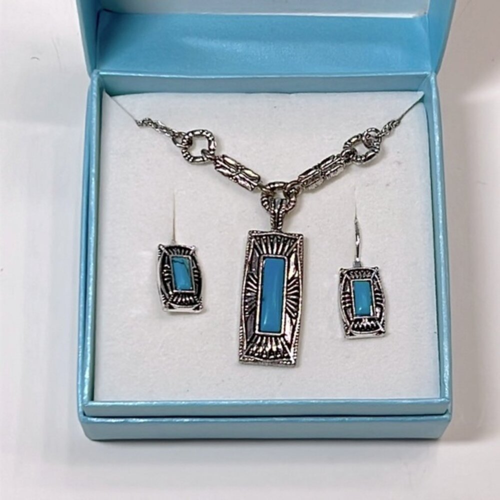 Turquoise necklace and earrings set
